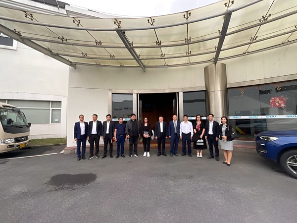 Chuyến thăm đặc biệt tại Trung Quốc